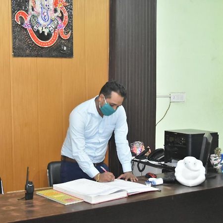 Hotel Yug Residency Varanasi Luaran gambar